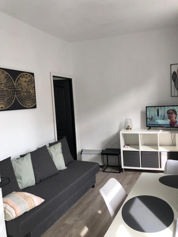 Charmant T2 Centre Ville Givet Ngoại thất bức ảnh